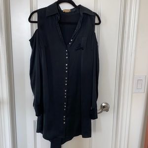 Long sleeved silk shirt dress, cold shoulder